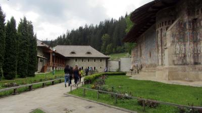 Mănăstirea Voroneţ